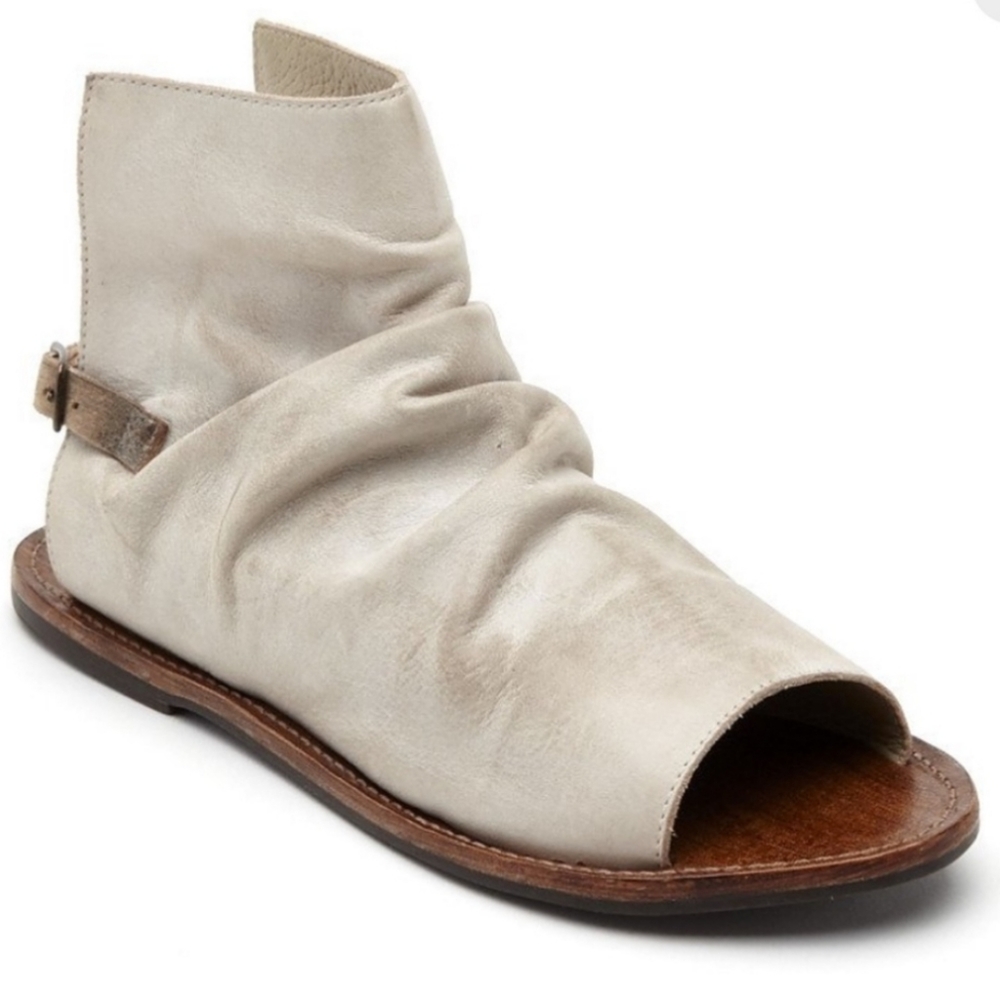 Matisse Wesley flats